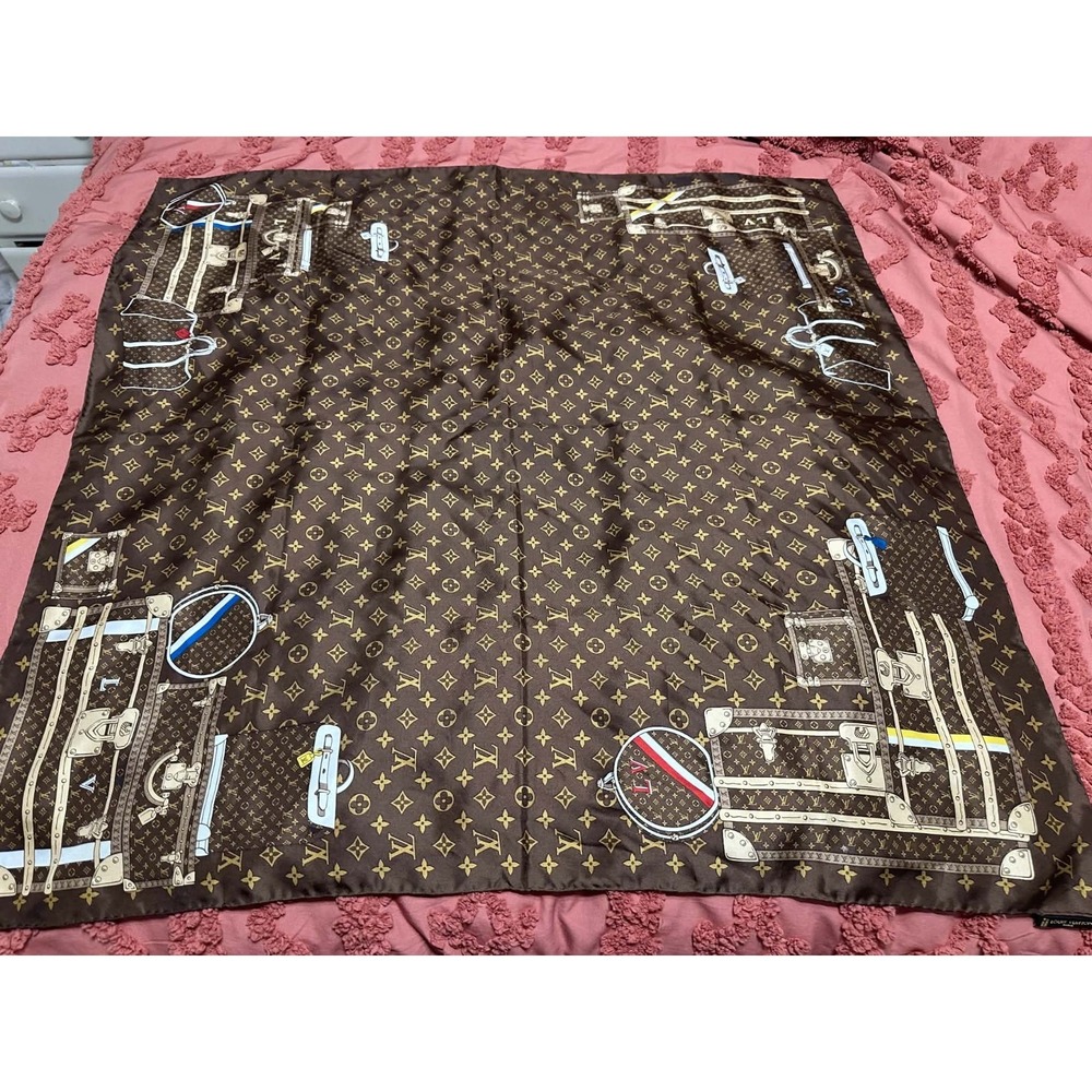 Louis Vuitton Monogram Trunks Silk Scarf Brown 90cm Square Carré LV Paris